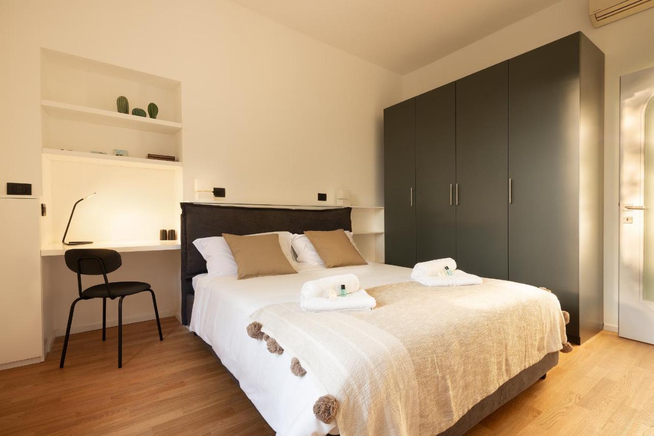 Hl Apartment - Darsena, Navigli Milano, Via Torino Esterno foto